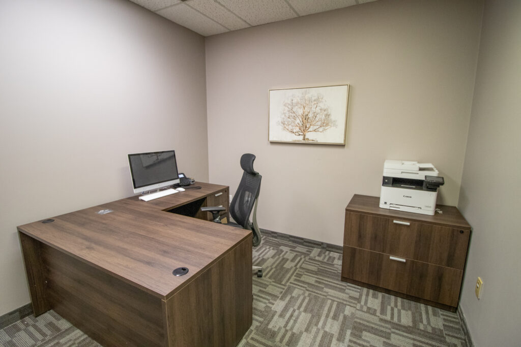 Oakville Private Office 10